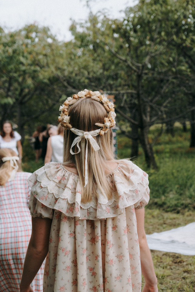 Ennui x Atirú Flower Crown