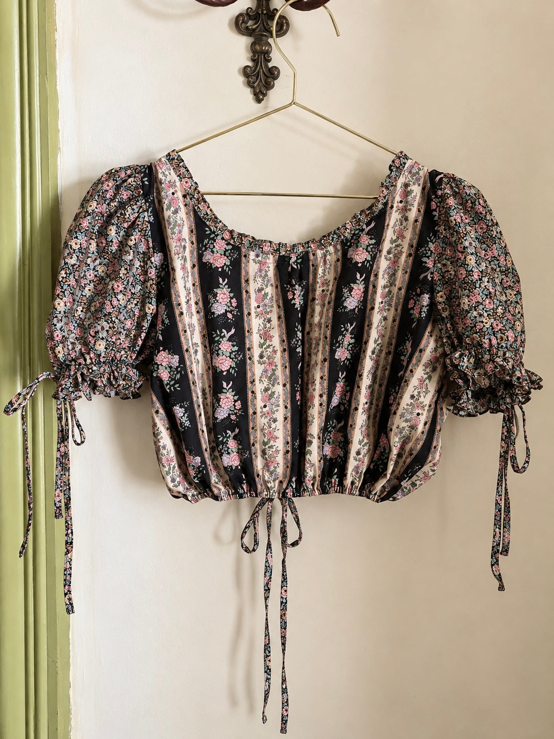 The Elizabeth Blouse