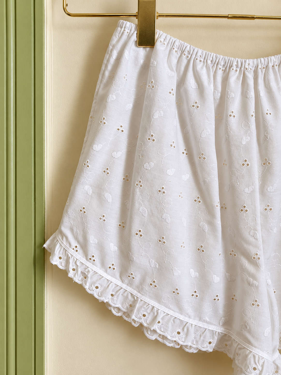 The Bloomer in Eyelet Cotton