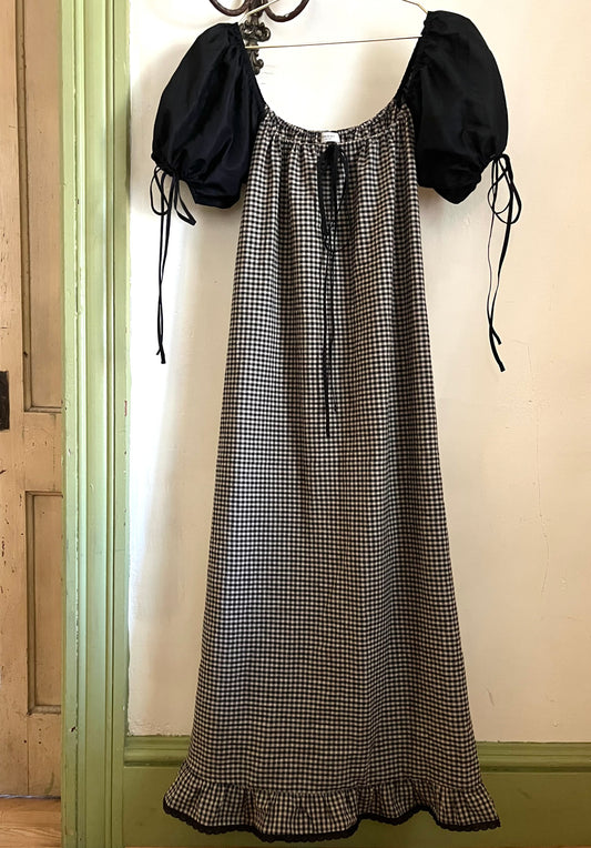 Millie Housedress in Noir Check