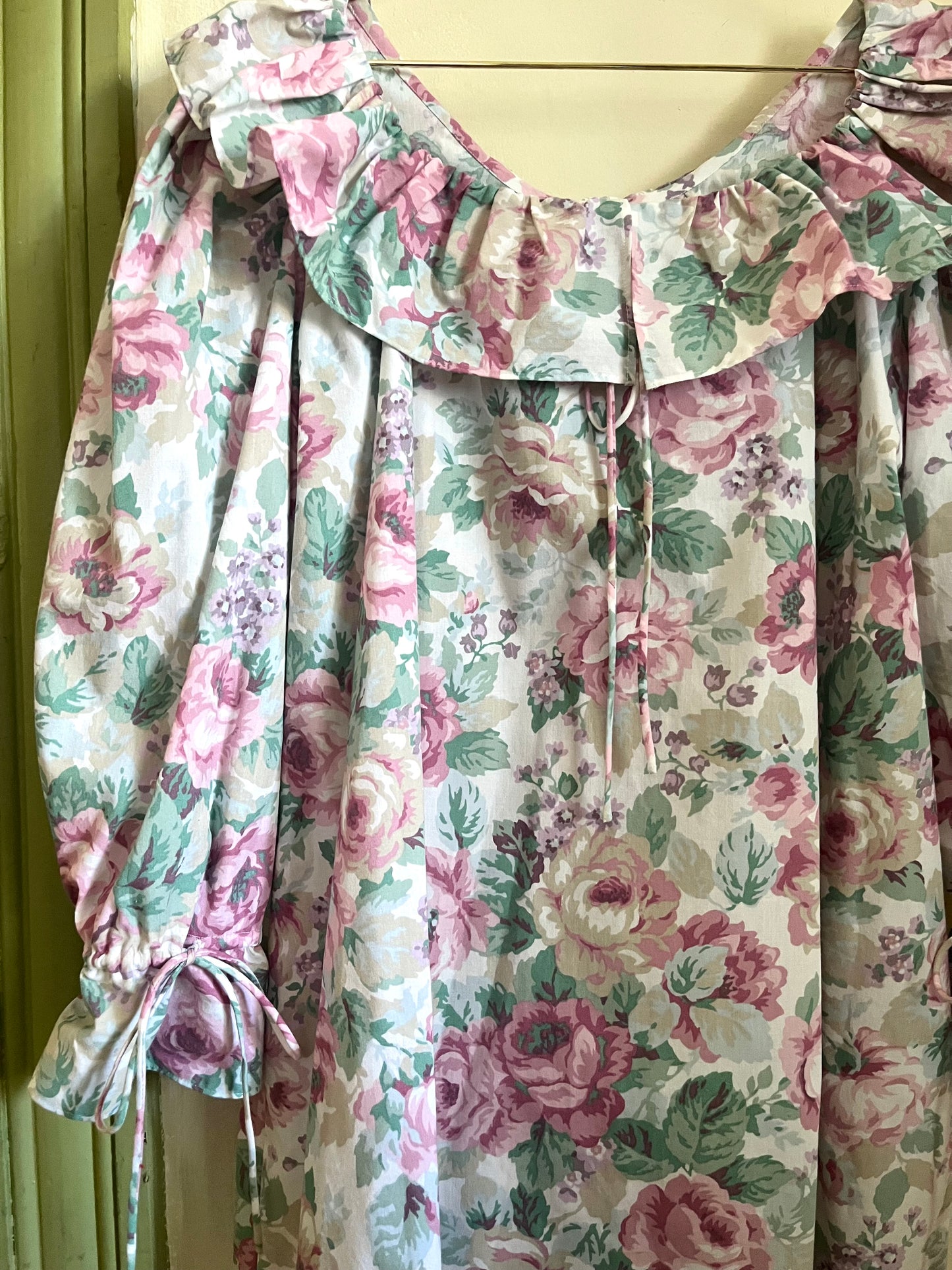 Jane Mini Dress in Garden Floral