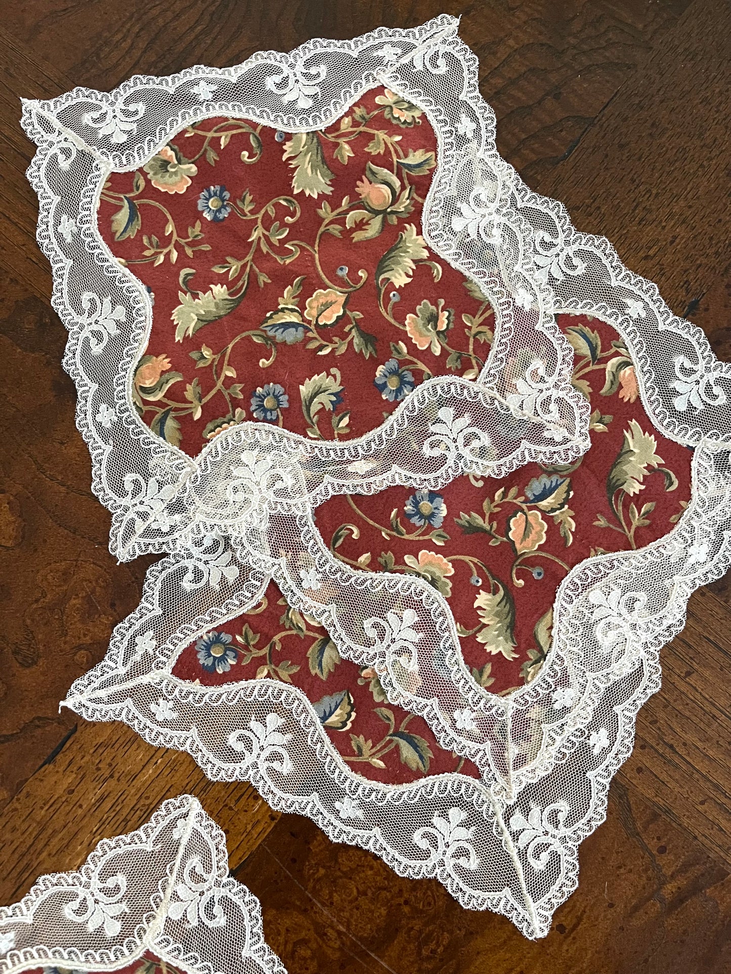 Cocktail Napkins in Paprika Paisley (Set of 4)