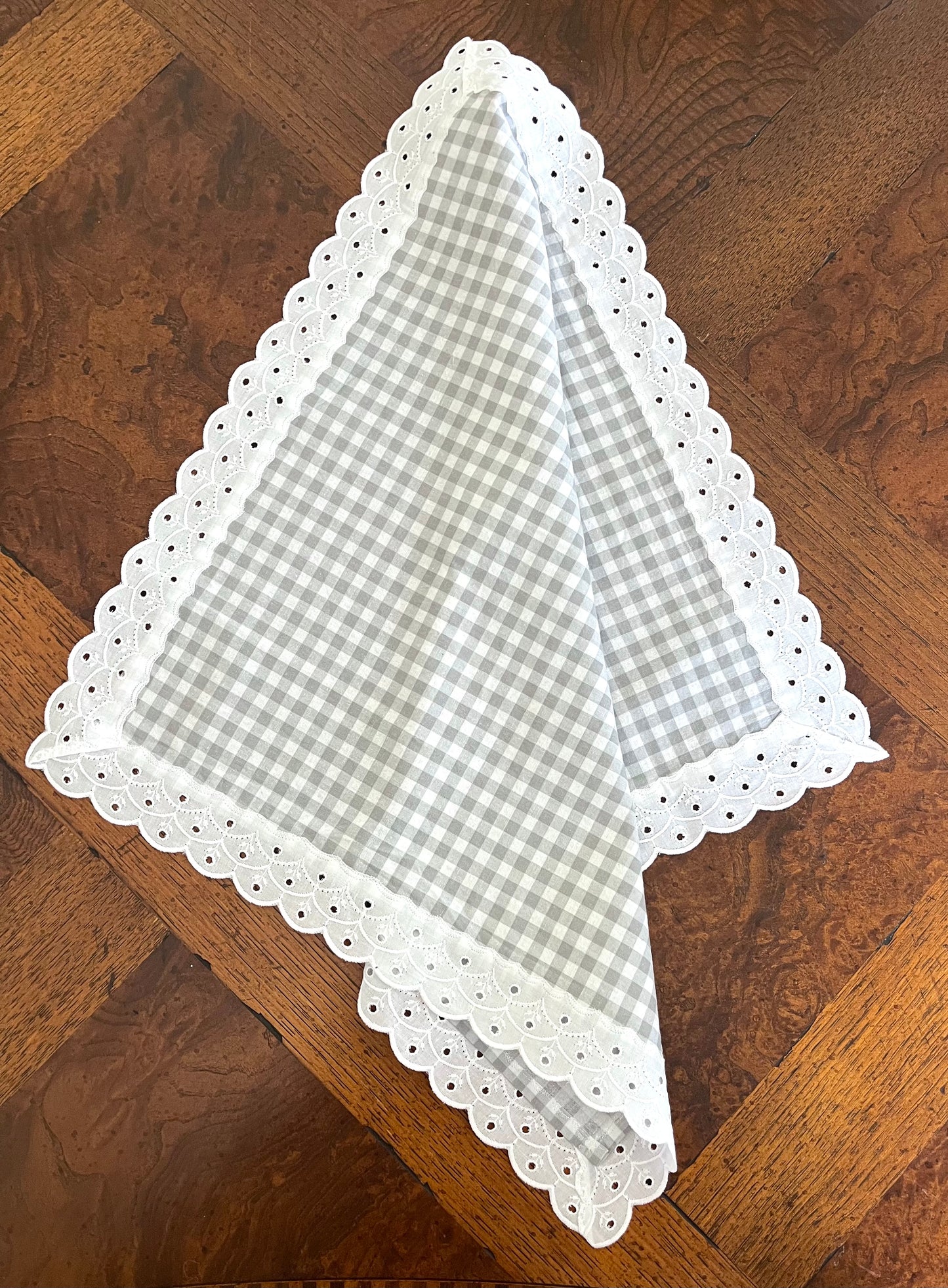 Dinner Napkins in Fog Gingham with Wide Scalloped Lace (Set of 4)
