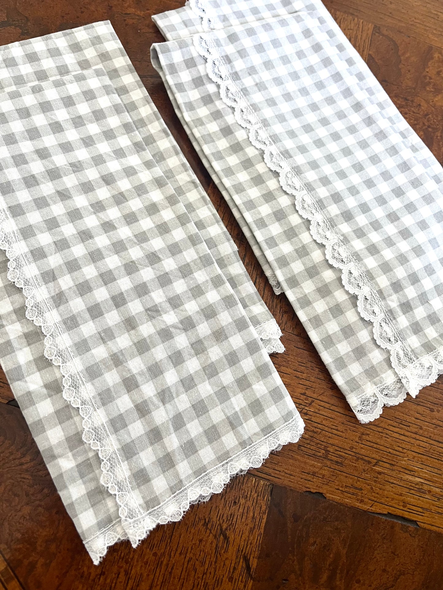Dinner Napkins in Fog Gingham with Mesh Lace (Set of 4)