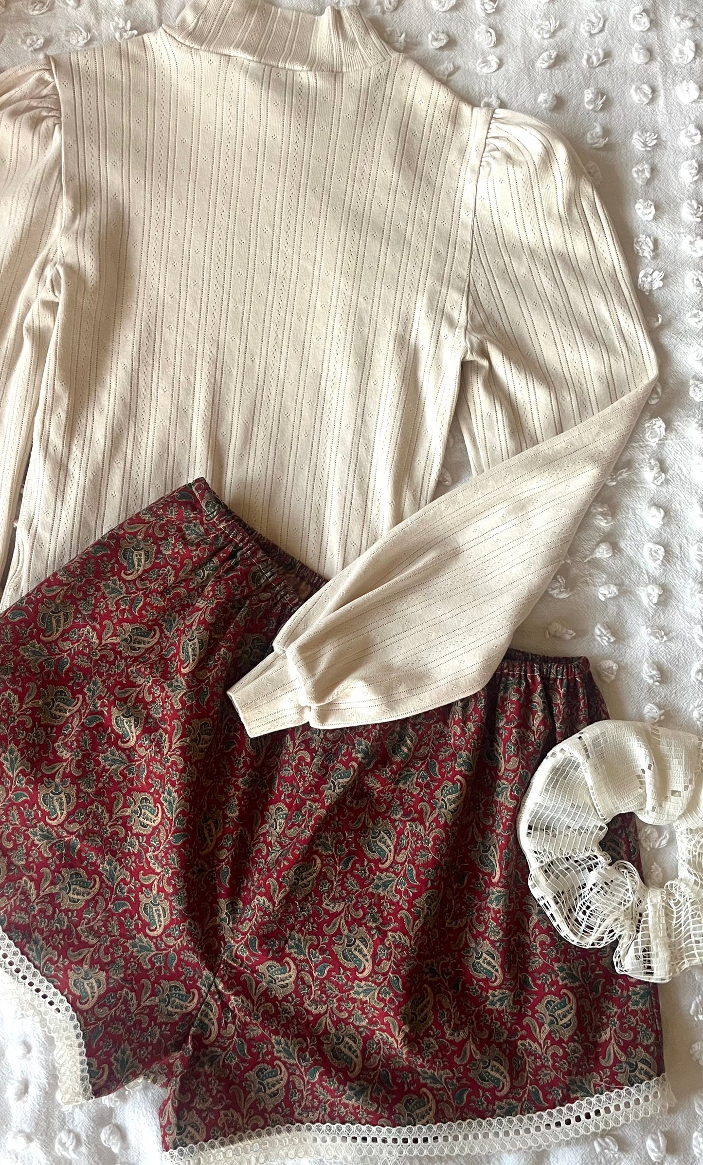 The Bloomer in Garnet Paisley