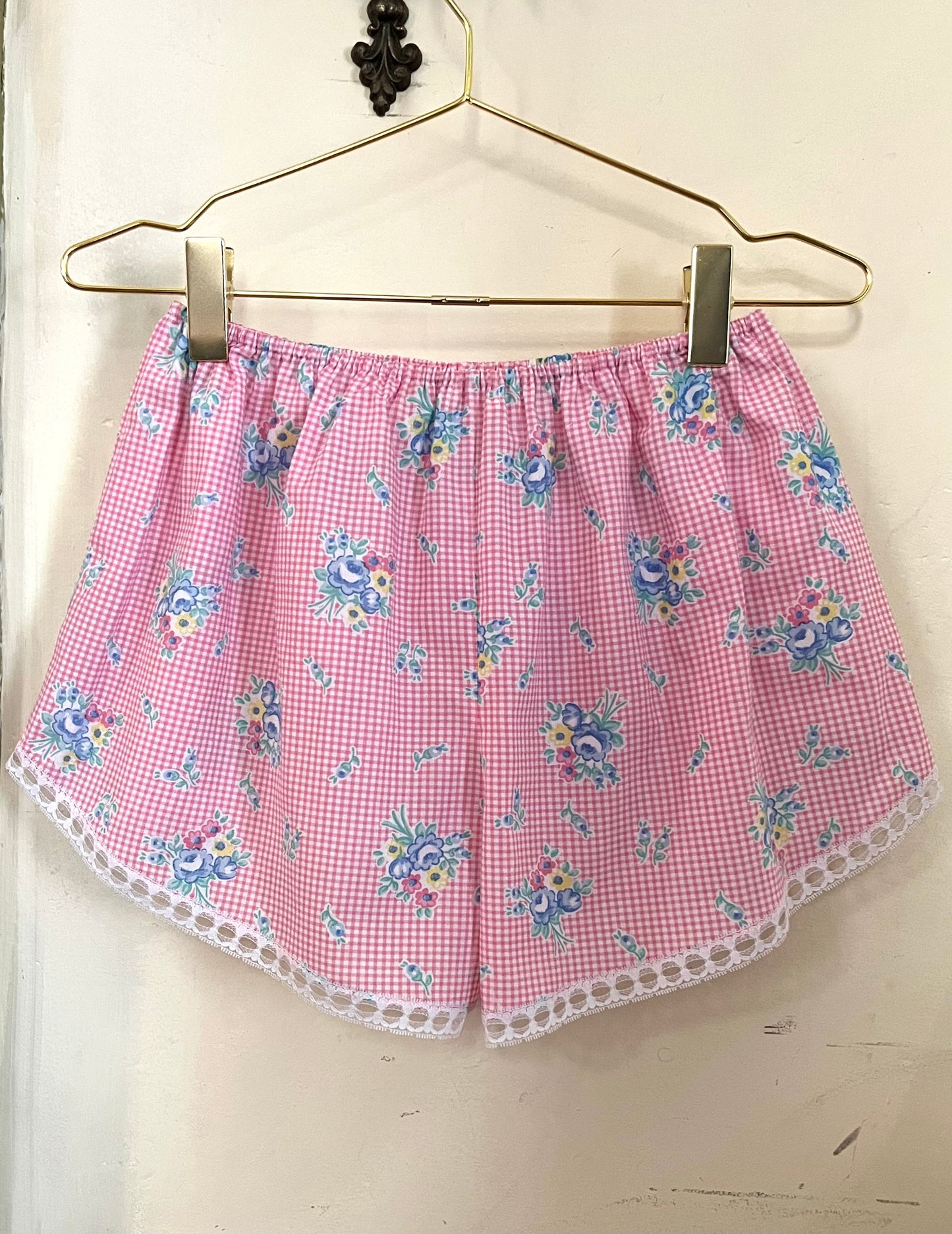 The Bloomer in Camellia Floral Gingham