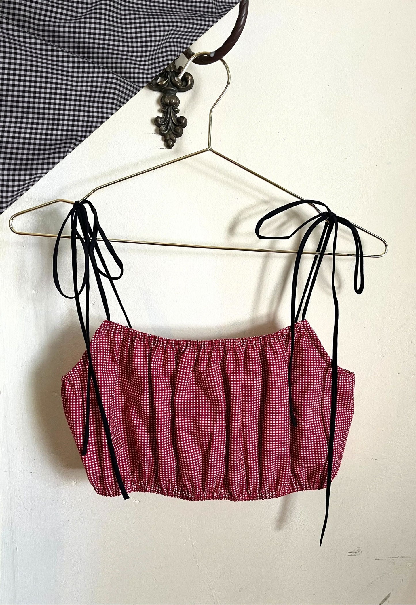 Picnic Top in Noir Gingham