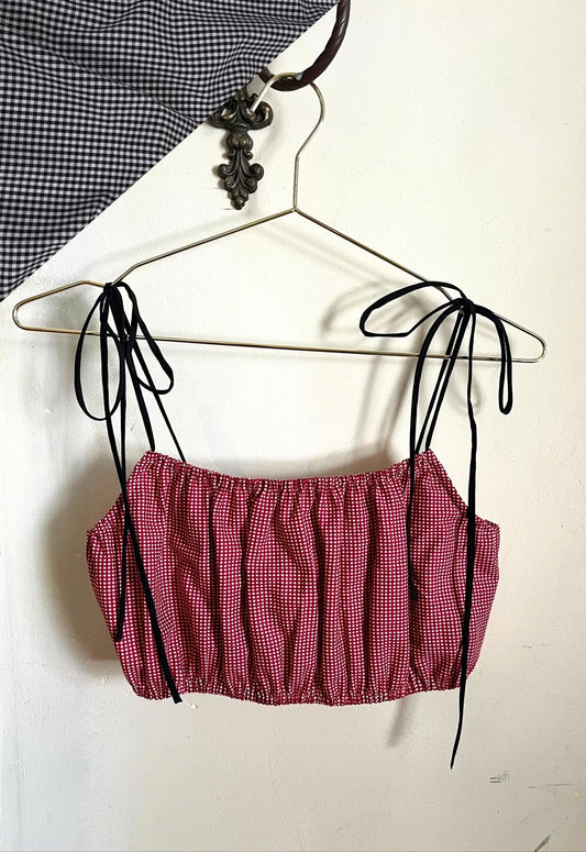 Picnic Top in Noir Gingham